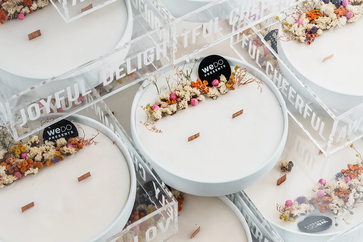 March 8 Present Set for Wedo Creative